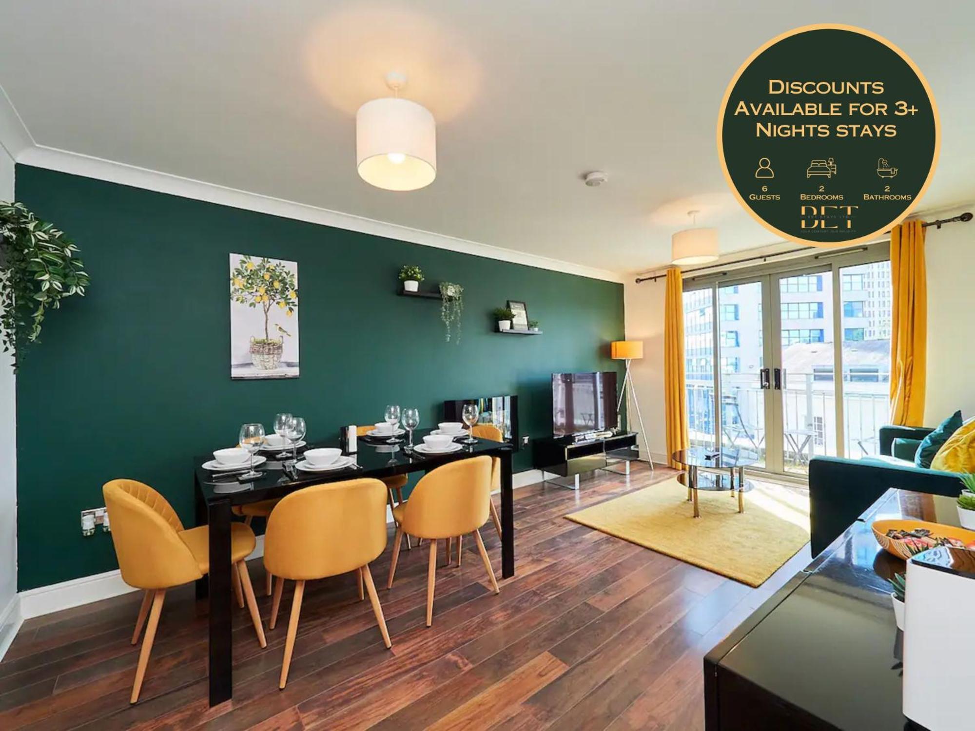 Emerald Suite - Two Story Duplex Apartment - Balcony - Contractors - Family - City Centre - Broadway Plaza - Five Ways - Sleeps 6 Birmingham Kültér fotó